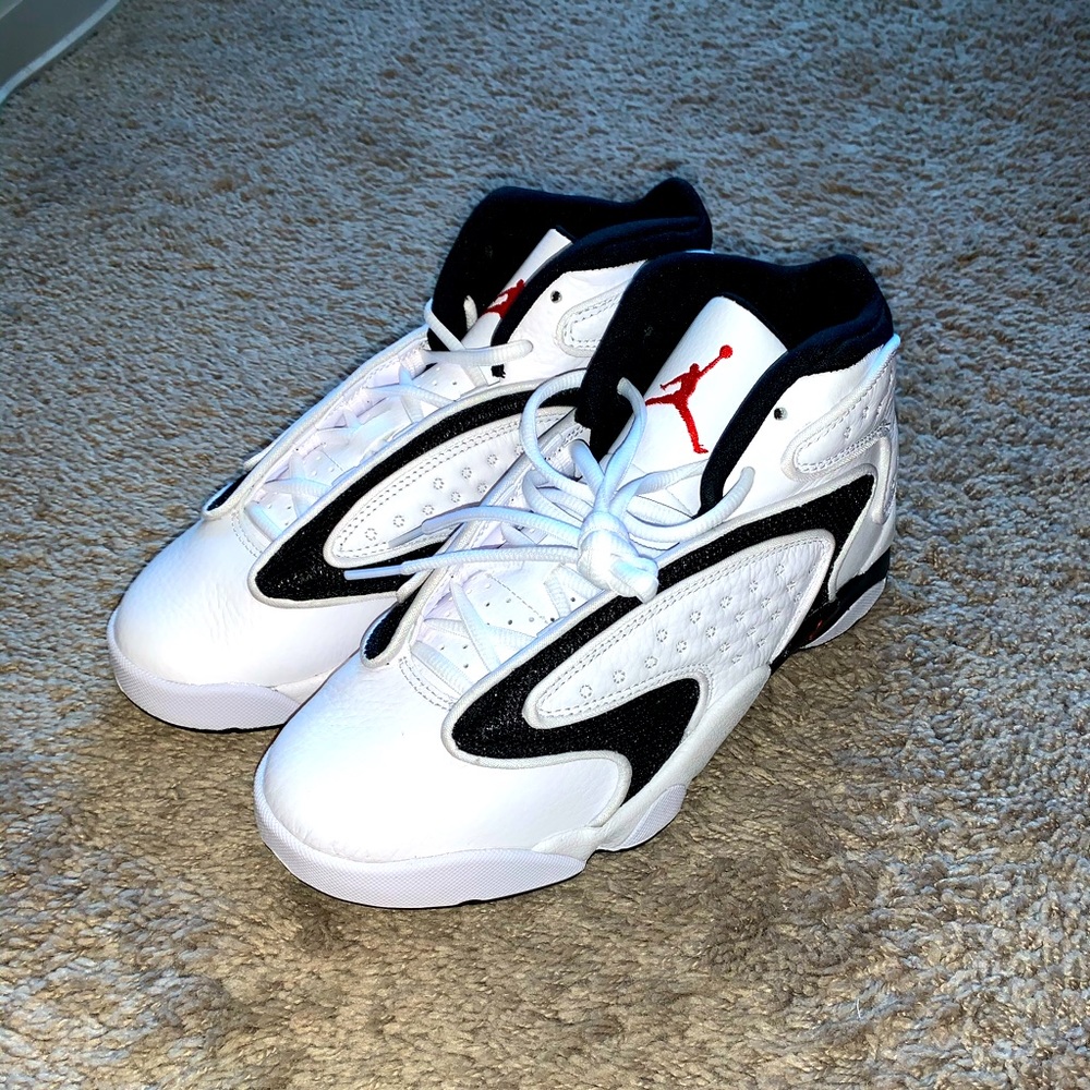Women’s Nike Air Jordans. Size 8. Worn once.